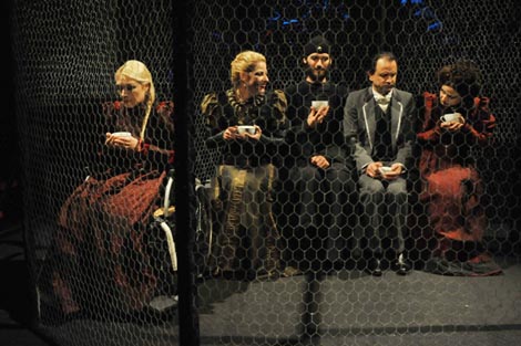 Kazalište Marina Držića, Dubrovnik: Fjodor Mihajlović Dostojevski, Braća Karamazovi, red. Dejan Projkovski