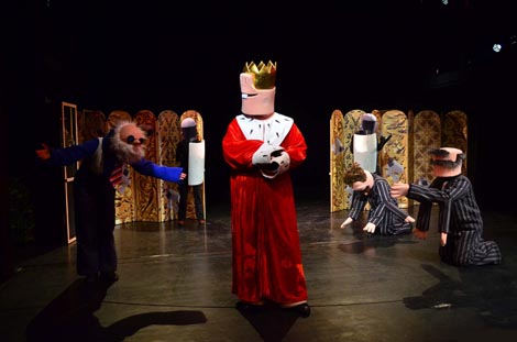 Zagrebačko kazalište lutaka: Hans Christian Andersen – Mate Matišić, Carevo novo ruho, red. Vinko Brešan