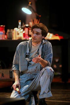 Teatar Exit, Zagreb: John Logan, Crveno, red. Matko Raguž