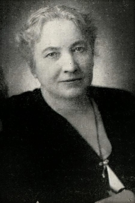 Antonija Kassowitz-Cvijić (Zagreb, 17. siječnja 1865. - 18. prosinca 1936.), hrvatska spisateljica i pedagoginja