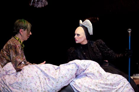 Gradsko kazalište Trešnja, Zagreb: Nina Kleflin (prema Ezopovoj basni), Cvrčak i mrav, red. Nina Kleflin