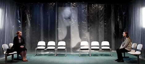 Scena 55 Hrvatskog narodnog kazališta Split: Marta Buchaca, Djevojčice ne bi trebale igrati nogomet, red. Nenni Delmestre