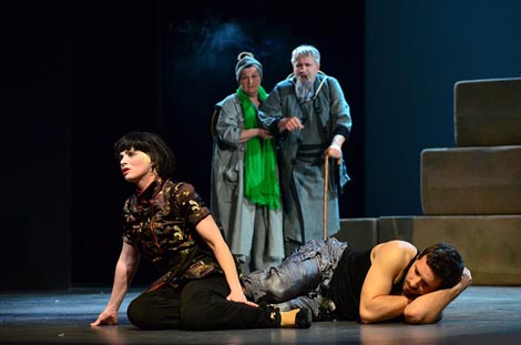 Zagrebačko gradsko kazalište Komedija: Bertolt Brecht, Dobra duša iz Sečuana, red. Ivica Kunčević