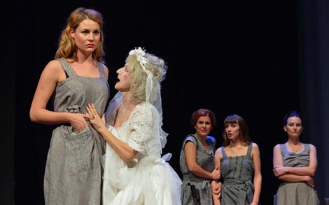 Hrvatsko narodno kazalište Zadar: Federico García Lorca, Dom Bernarde Albe, red. Dražen Ferenčina