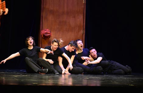 Gradsko kazalište Žar ptica, Zagreb: Ezop, Basne, autori Ksenija Zec, Saša Božić