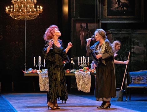 Gradsko dramsko kazalište Gavella, Zagreb: Eduardo De Filippo, Filumena Marturano, red. Dražen Ferenčina