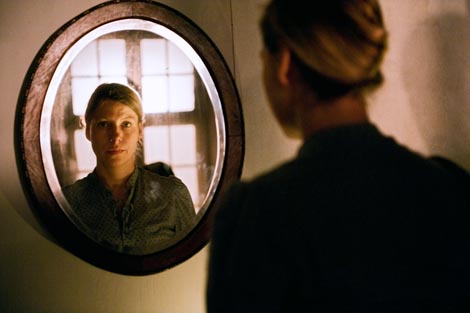 Schaubühne am Lehniner Platz, Berlin, Njemačka, August Strindberg, Gospođica Julija, red. Katie Mitchell, Leo Warner, foto: © Stephen Cummiskey