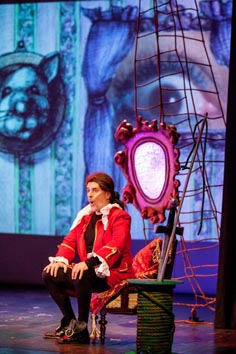 Dječje kazalište Branka Mihaljevića, Osijek: Johnatan Swift, Gulliverova putovanja, red. Ivan Kristijan Majić