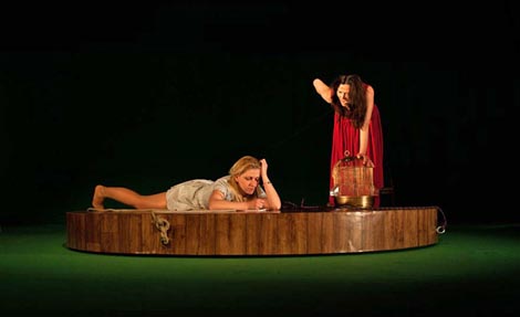 Istarsko narodno kazalište – Gradsko kazalište Pula: Tijana Vukić Stjelja, Isto lice, red. Ivan Leo Lemo