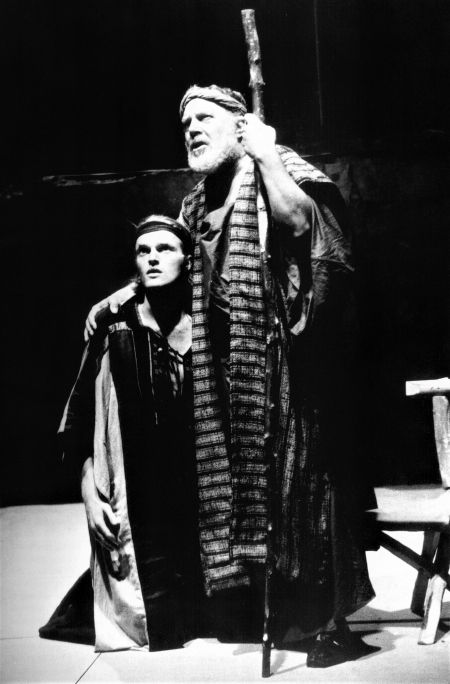 Mavro Vetranović, <em>Kako bratja prodaše Jozefa</em>, režija Joško Juvančić, DLJI, 1990., Festivalski dramski ansambl, Park muzičke škole, izvor fotografije: Arhiv Dubrovačkih ljetnih igara