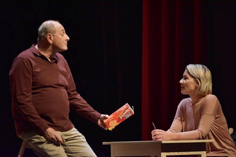 Kazalište Moruzgva, Zagreb: Nina Mitrović, Kako život, red. Ivan Leo Lemo, foto: Igor Čepurkovski