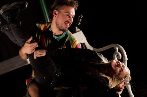 Kazališna družina Pinklec, Centar za kulturu Čakovec: Jelena Kovačić, Klupica, red. Mario Kovač