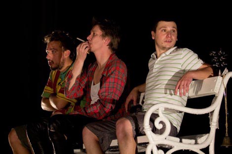 Kazališna družina Pinklec, Centar za kulturu Čakovec: Jelena Kovačić, Klupica, red. Mario Kovač