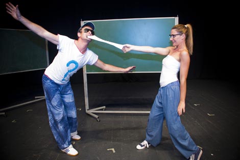 Teatar Rugantino i MMC Interkultura: Jasminka Petrović, Ljubav za početnike, red. Ivan Leo Lemo