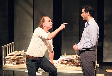 Kazalište Ulysses, Heartefact fond, Bitef teatar, Kamerni teatar 55, Beograd, Testament films: Biljana Srbljanović, Mali mi je ovaj grob, red. Dino Mustafić