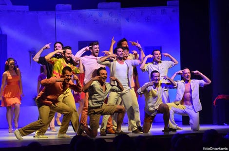 Zagrebačko gradsko kazalište Komedija: Benny Andersson, Björn Ulvaeus, Catherine Johnson, Mamma Mia!, red. Igor Barberić, dir. Dinko Appelt