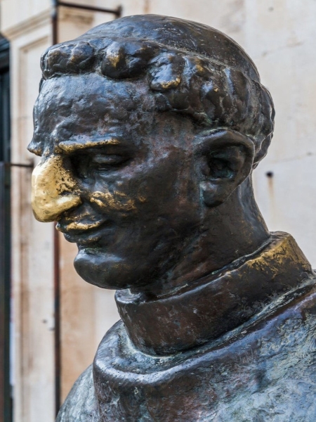 Marina Držića (Dubrovnik, 1508.? – Venecija, 2. svibnja 1567.), spomenik u Dubrovniku