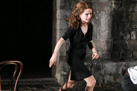 63. Dubrovačke ljetne igre: Dubrovačke ljetne igre i Hrvatsko narodno kazalište u Zagrebu u suradnji s Pandur.Theaters, Euripid: Medeja, red. Tomaž Pandur, foto: Aljoša Rebolj, www.dubrovnik-festival.hr