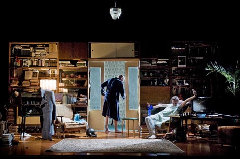 Teatar Oskarasa Koršunovasa / Gradsko kazalište iz Vilniusa, Litva, Miranda (po Oluji Williama Shakespearea), red. Oskaras Koršunovas