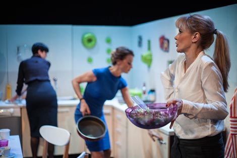 Kazalište Moruzgva, Zagreb: Michele Lowe, Miris lovine, red. Franka Perković