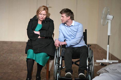 Zagrebačko kazalište mladih: Ivor Martinić, Moj sin samo malo sporije hoda, red. Janusz Kica