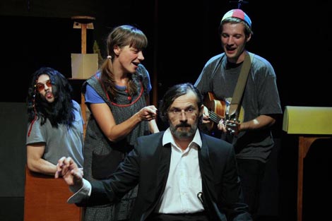 Teatar Exit, Zagreb, Ludens Teatar, Koprivnica: Saša Anočić, Priroda i društvo, red. Saša Anočić