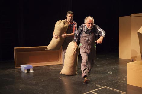 Glumačka družina Histrion, Zagreb: Dario Fo, Ne plaćamo, ne plaćamo!, red. Ivica Kunčević