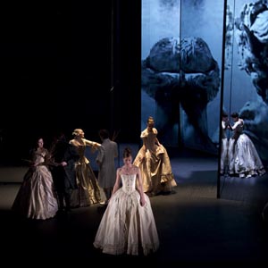 Slovensko narodno gledališče, Maribor: Choderlos de Laclos / Christopher Hampton, Opasne veze (Nevarna razmerja), red. Aleksandar Popovski