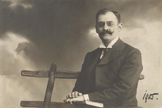 Nikola Andrić (Vukovar, 5. prosinca 1867. – Zagreb, 7. travnja 1942.), hrvatski književnik, filolog i prevoditelj