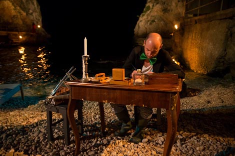 Hrvatsko narodno kazalište u Varaždinu, Dubrovačke ljetne igare, Hrvatsko društvo pisaca: Nekoliko zamišljenih prizora prema romanu Alessandra Baricca Ocean more, red. Mani Gotovac, foto: www.dubrovnik-festival.hr