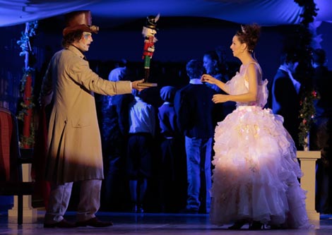 Aplauz Teatar, Zagreb: Lana Blaće i Marko Juraga, Orašar, red. Marko Juraga