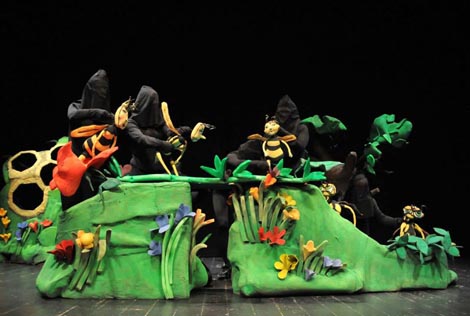 Gradsko kazalište Joza Ivakić, Vinkovci: Waldemar Bonsels, Pčelica Maja, red. Maja Lučić