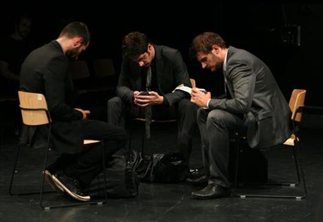 Zagrebačko kazalište mladih: Goran Ferčec, Pismo Heineru Mulleru, red. Bojan Đorđev