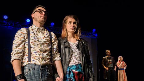 Teatar Exit, Zagreb, Kazališna družina Pinklec, Čakovec i Teatar Poco Loco, Zagreb: Milena Bogavac, Pola-pola, red. Renata Carola Gatica