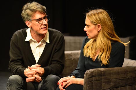 Kazalište Mala scena, Zagreb: Tom Stoppard, Prava stvar, red. Ivica Šimić