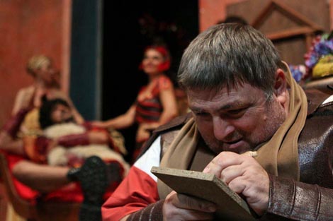 Hrvatsko narodno kazalište Ivana pl. Zajca,Rijeka, Talijanska drama: Tit Makcije Plaut, Le fatiche di Pseudolus / Pseudolove muke, red. Giovanni Battista Storti