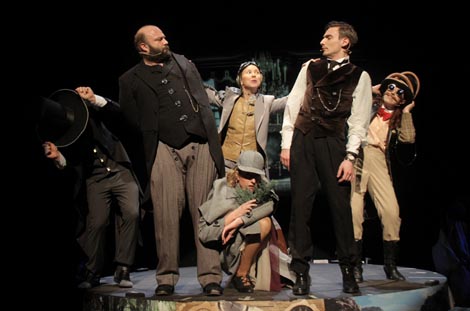 Hrvatsko narodno kazalište Ivana pl. Zajca, Rijeka: Jules Verne, Put oko svijeta u 80 dana, red. Matjaž Pograjc