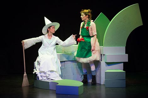 Kazalište Mala scena, Zagreb: Maja Hrgović, Puž, red. Staša Zurovac