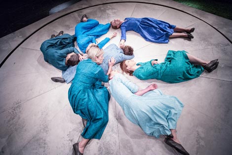 Zagrebačko kazalište mladih: Goran Ferčec, Radnice u gladovanju, red. Olja Lozica