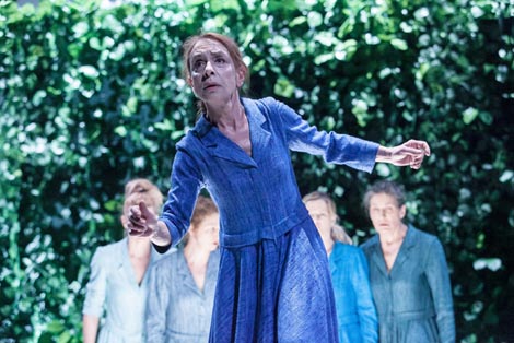 Zagrebačko kazalište mladih: Goran Ferčec, Radnice u gladovanju, red. Olja Lozica