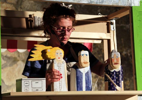 Dječje kazalište Dubrava, Zagreb, Umjetnička organizacija LOFT, Zagreb: Ludwig Bauer, Ronilac bisera, red. Sanja Milardović, Morana Dolenc