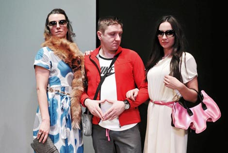 Gradsko kazalište Joza Ivakić, Vinkovci: Nevenka Nekić, Slučajno prijateljstvo, red. Frana Marija Vranković