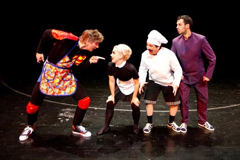 Kazališna družina Pinklec, Čakovec, Dječja i lutkarska scena HNK-a u Varaždinu: Rona Žulj, Snjeguljica mora umrijeti, red. Miran Kurspahić