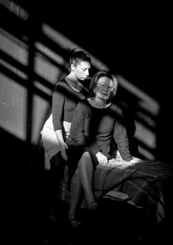 Teatar &TD, Zagreb (u koprodukciji s KUFER-om): Nina Gojić – Vedran Hleb, Svratište kod Alberta C., red. Vedran Hleb, foto: Damir Žižić