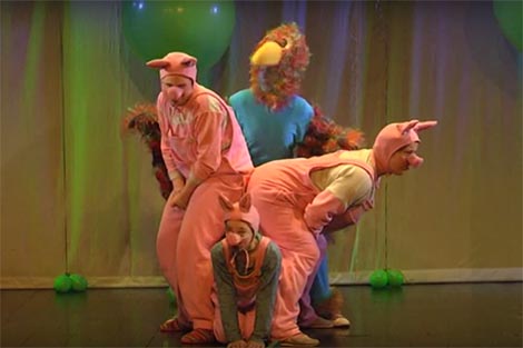 Teatar Naranča, Pula: Igor Bojović, Tri praščića, red. Majkl Mikolić