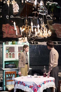 Hrvatsko narodno kazalište u Zagrebu: Tena Štivičić, Tri zime, red. Ivica Buljan