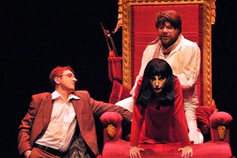 Gradsko kazalište Joza Ivakić, Vinkovci: Molière, Umišljeni bolesnik, red. Damir Mađarić