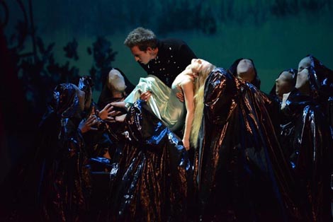 Istarsko narodno kazalište – Gradsko kazalište Pula: Damir Zlatar Fray, Vampirska kronika Jure Grando, red. Damir Zlatar Fray