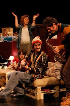 Hrvatsko narodno kazalište Ivana pl. Zajca, Rijeka: Zajedno (prema filmskome scenariju Lukasa Moodyssona), red. Matjaž Latin