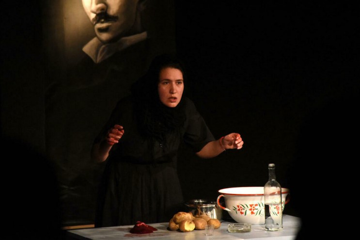 <em>Zemlja vukova</em>